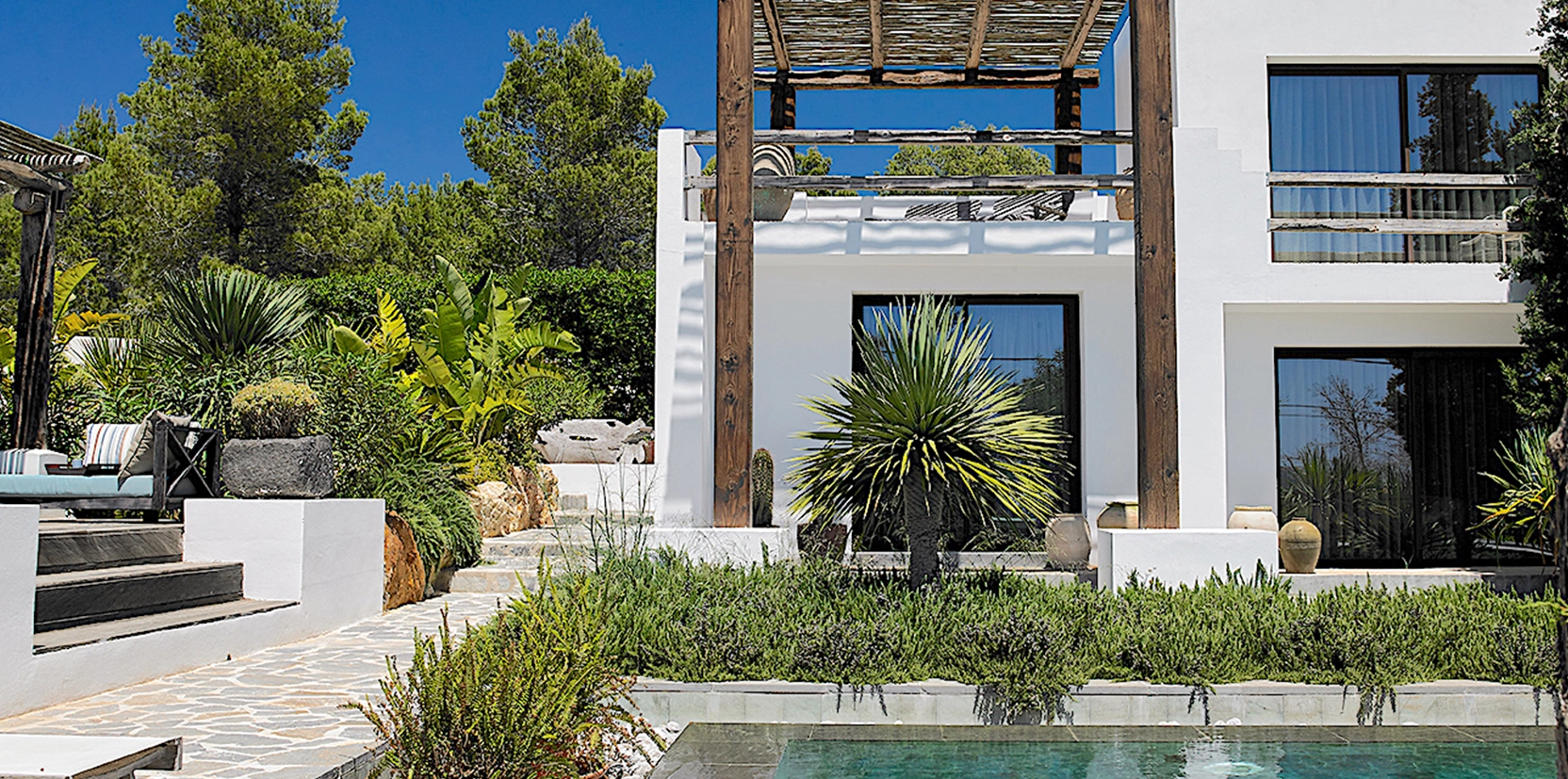 JAMES the BnB Butler full service luxury holiday rentals villa rental & yacht charter Ibiza Finca Can Barda Ibiza Villa Diamond Bay Ibiza Villa Casa India Ibiza