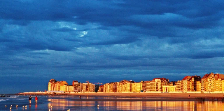 Zoute GP, JAMES Immo Boutique Knokke, koop luxe vastgoed Knokke, Luxe vastgoed Knokke le zoute, Luxury Real Estate Knokke, Immo Brown Knokke, Immo Pallen Knokke, Tine Immo Boutique Knokke, Immo Colpaert Knokke, luxe vastgoed Knokke, JAMES the BnB Butler villa huren Knokke, Zoute Exclusive Knokke