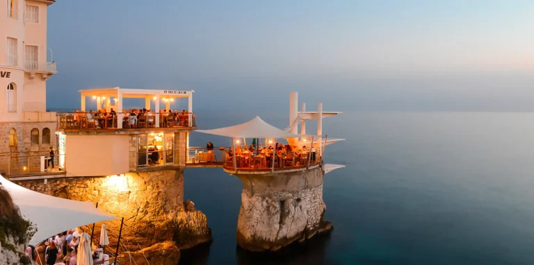 JAMES Immo Boutique Luxury Real Estate Knokke le Zoute Luxury Real Estate Saint Tropez Villa Juno Villa Saint Tropez Luxury Real Estate Ibiza Luxury Real Estate Marbella Luxury Real Estate Paris Luxury Real Estate Verbier